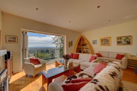 48a Worcester Rd (17