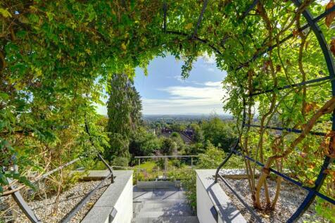 48a Worcester Rd (51