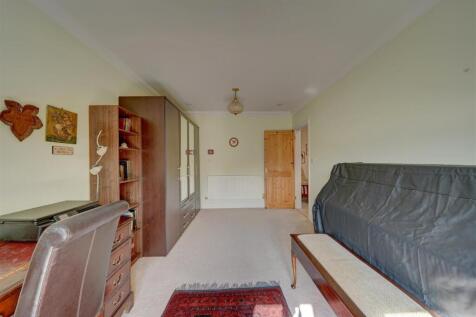 3a Sparrow Hall Lane