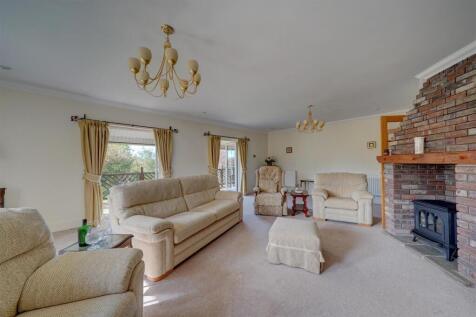 3a Sparrow Hall Lane