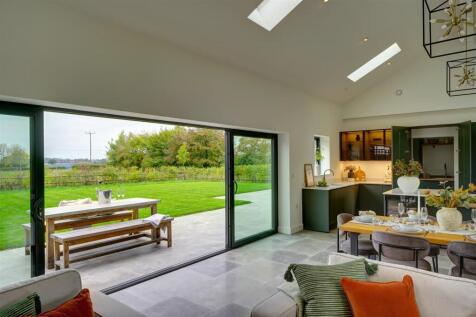 Arrow House (51).jpg