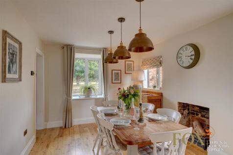 Greenfields (18).jpg