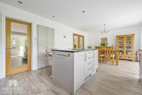 Kitchen / Family Room
