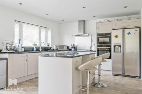High Specification Kitchen