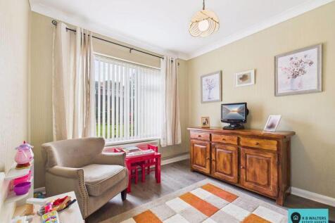 Reception Room/Office 