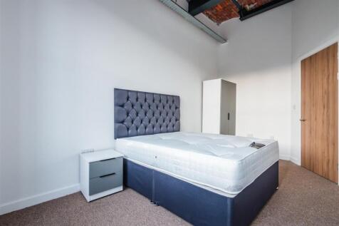 UF35_RHNDkOgx430Ve-b7w (1).jpg