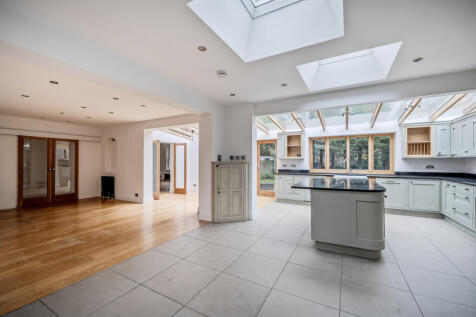 1384337-13-692477...