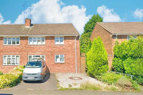 Properties To Rent in Finchfield | Rightmove