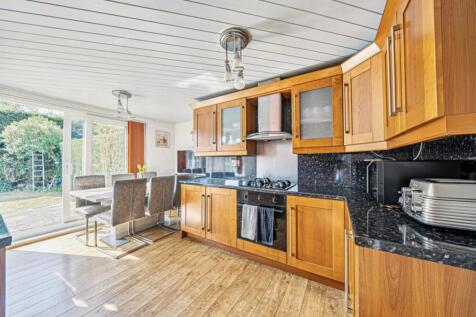 1289684-9-6824dcb08255b-ARW