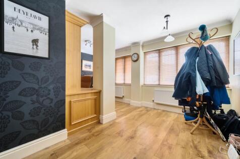 1325575-19-6880c9973204f