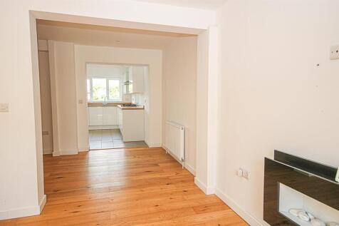 Lounge to Kitchen.jpg