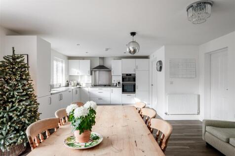 Cleavers Avenue-2.jpg