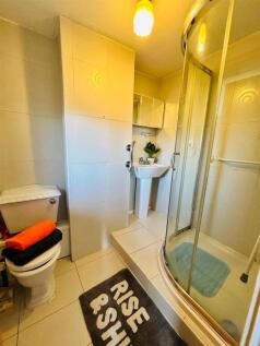 WhatsApp Image 2025-03-19 at 22.52.05 (5).jpeg