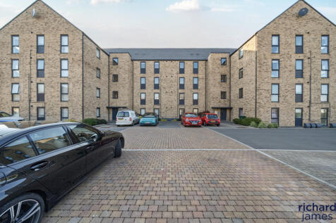 24b756a4e5d7480397ca57bc9b3c03a9