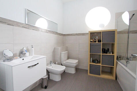 Main Bathroom, 