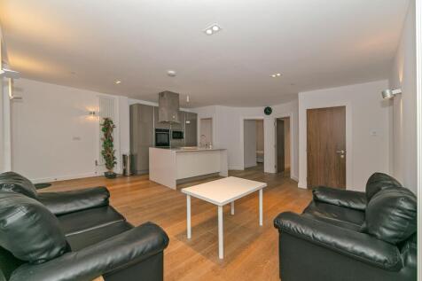 Open Plan Kitchen / Diner / Living Room