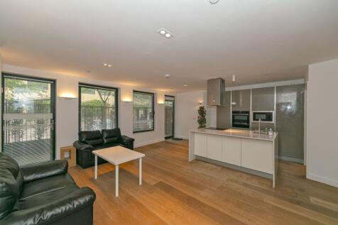 Open Plan Kitchen / Diner / Living Room