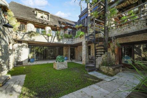 Property Image 38