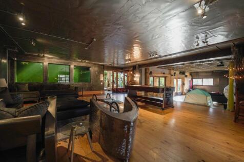 Property Image 37
