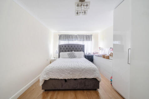 1294099-10-6825e9...