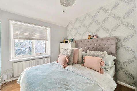 1306495-6-6851a63...