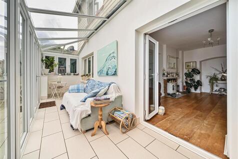 Front Conservatory