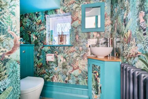 Downstairs Cloakroom