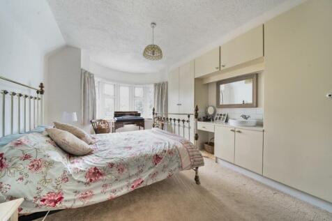 Davidson Frost-Wellings, DFW, Cavendish Drive, Edg