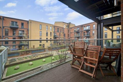 Davidson Frost-Wellings, DFW, Hallington Court, Ed