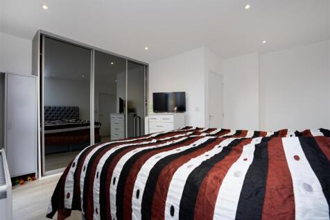 Davidson Frost-Wellings, DFW, Hallington Court, Ed