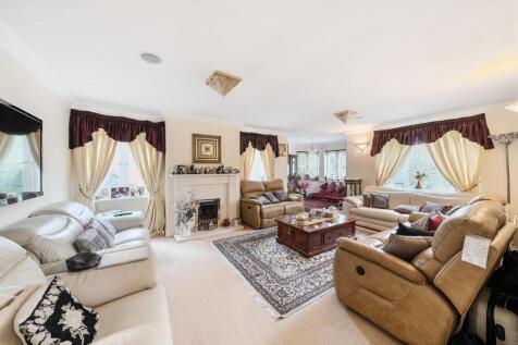 Davidson Frost-Wellings, DFW, Chandos Court, Stanm