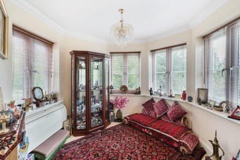 Davidson Frost-Wellings, DFW, Chandos Court, Stanm