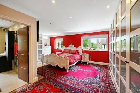 Davidson Frost-Wellings, DFW, Heathfield Road, Bus