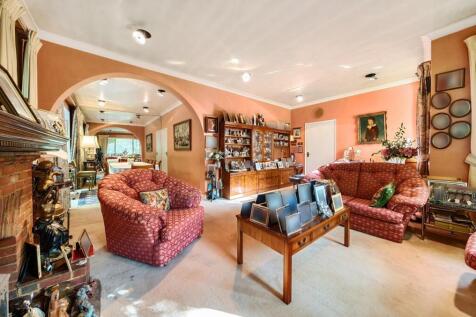 Davidson Frost-Wellings, DFW, Aylmer Drive, Stanmo