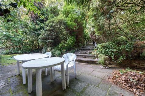 Davidson Frost-Wellings, DFW, Aylmer Drive, Stanmo