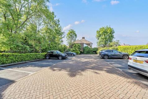 Davidson Frost-Wellings, DFW, Bartholomew Court, E