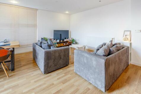 Davidson Frost-Wellings, DFW, Bletchley Court, Liv