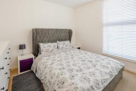 Davidson Frost-Wellings, DFW, Bletchley Court, Bed