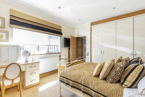 Davidson Frost-Wellings, DFW, Fallowfield, Bedroom