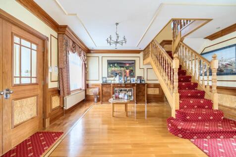 Davidson Frost-Wellings, DFW, Dalkeith Grove, Hall