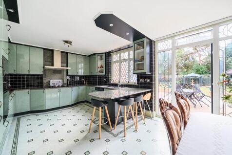 Davidson Frost-Wellings, DFW, Dalkeith Grove, Kitc