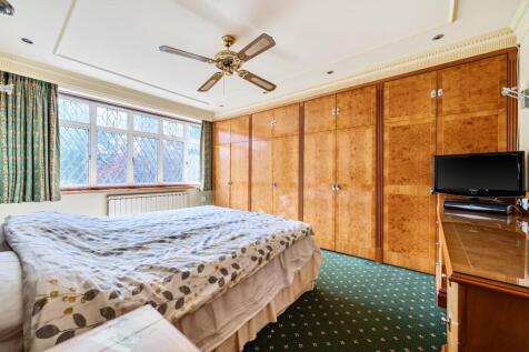 Davidson Frost-Wellings, DFW, Dalkeith Grove, Bedr