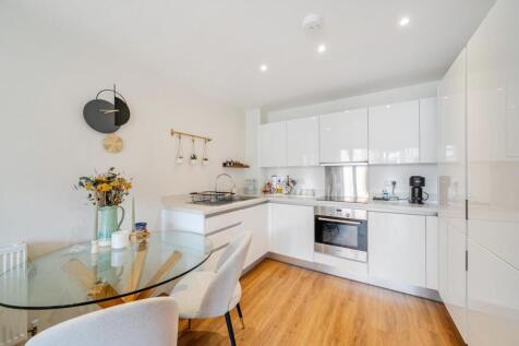 Davidson Frost-Wellings, DFW, Clement Court, Stanm