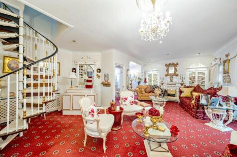 Davidson Frost-Wellings, DFW, Ashdale Grove, Stanm