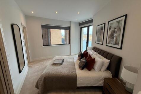 Davidson Frost-Wellings, DFW Finchley Road, Master