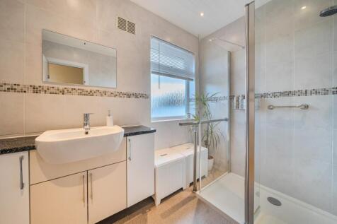 Davidson Frost-Wellings, DFW, Stanmore, Felbridge 