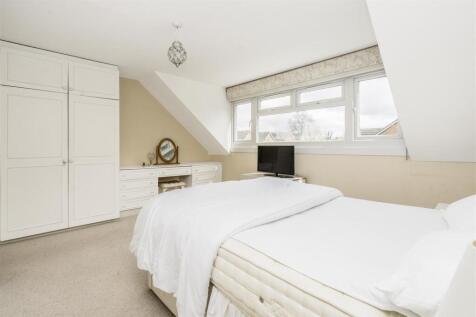 Davidson Frost-Wellings, DFW, Harriet Way, Bushey,