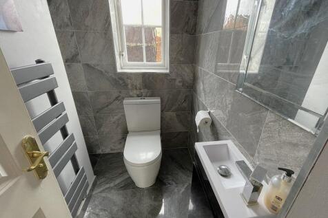 cloakroom WC