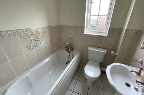 En-suite to main