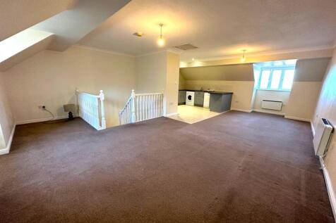 OPEN PLAN LOUNGE/DINER